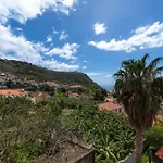 Private Pool And Sea View - Tropical