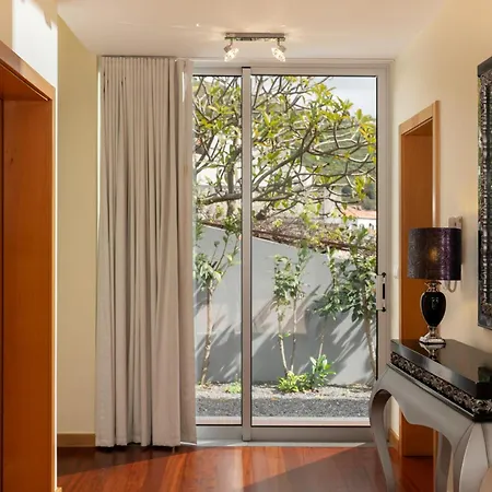 Private Pool And Sea View - Tropical Villa *