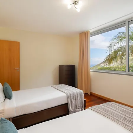 Private Pool And Sea View - Tropical Arco da Calheta (Madeira)