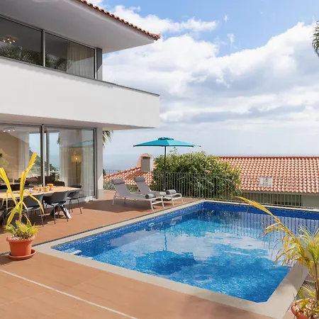 Private Pool And Sea View - Tropical *