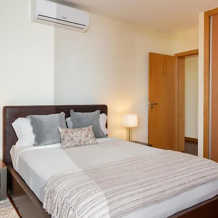 Private Pool And Sea View - Tropical Villa Arco da Calheta (Madeira)