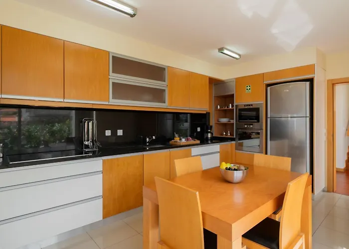 Private Pool And Sea View - Tropical Villa