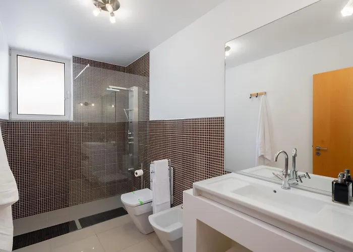 Private Pool And Sea View - Tropical Villa